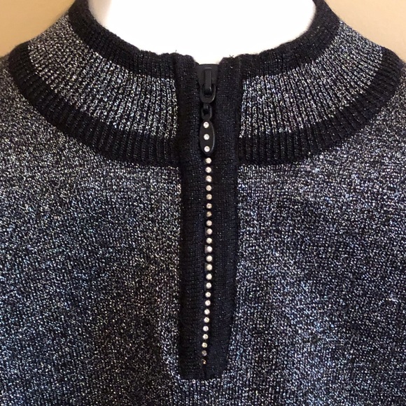 Regency Collection for Joyce Size M Silver/Black Top - Picture 2 of 10